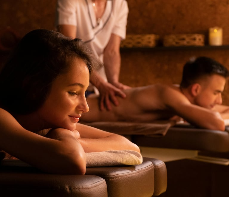 Massage Couple